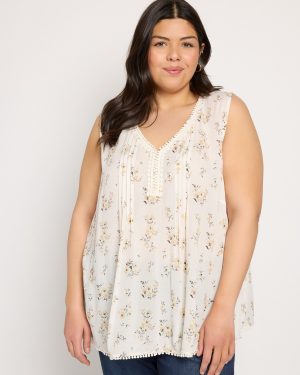 Plus Size Flower Print Trim Detail Blouse