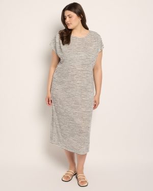 Plus Size Pleat Shoulder Tee Dress